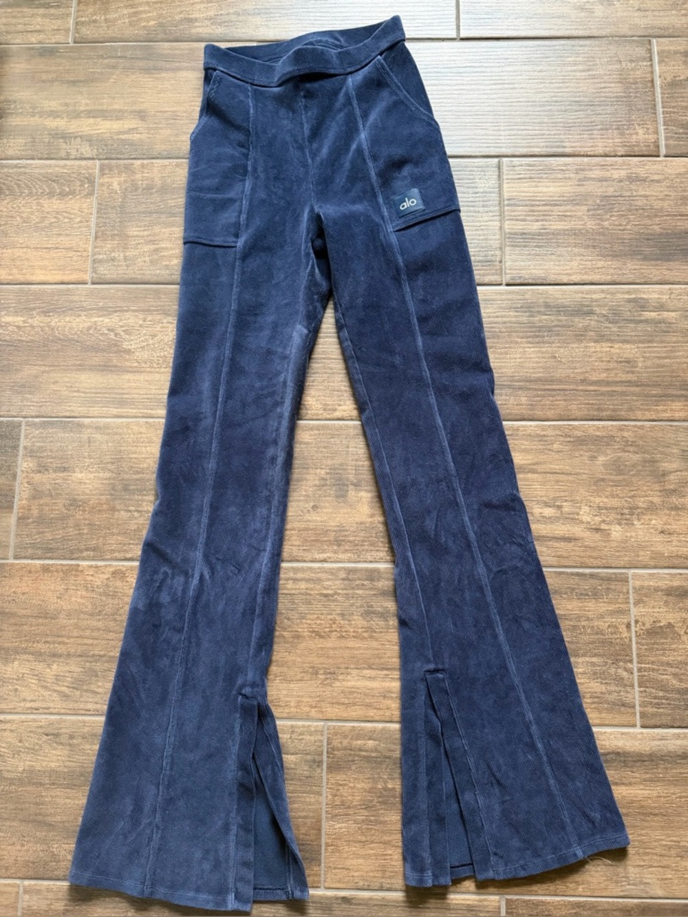 ALO Yoga Micro Corduroy High Waist Winter Break Flare Pants Navy Blue Sporty